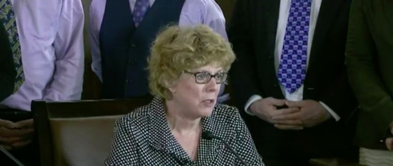 House Democrats cut off budget debate