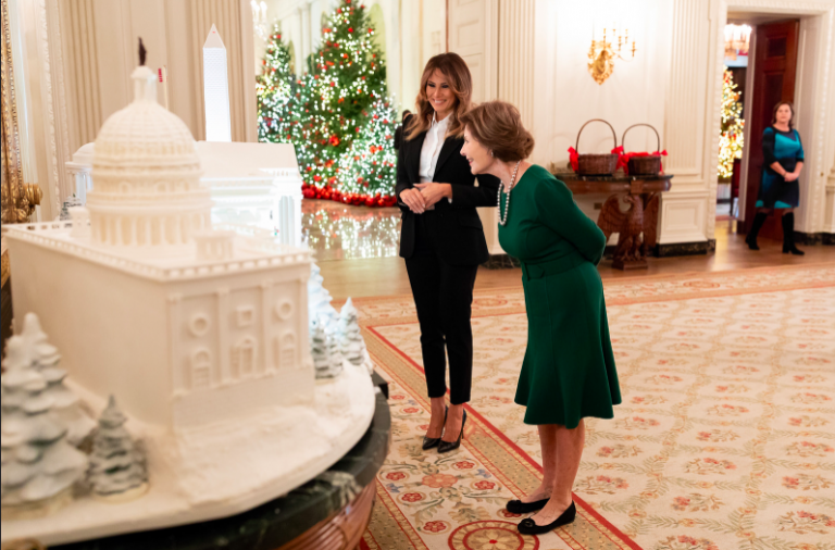 Laura Bush visits White House
