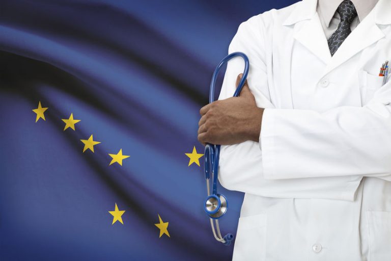 Just two COVID vaccine allergic reactions in Alaska