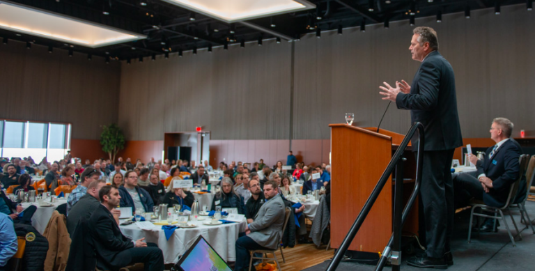 Dunleavy to Chamber of Commerce: Let the people decide