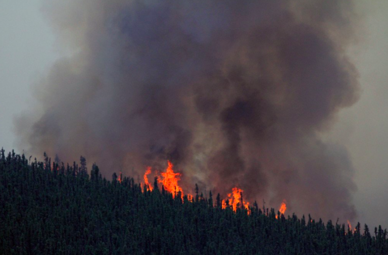 Shovel Creek fire forces evacuations near Fairbanks