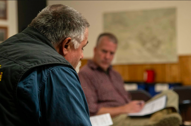 Sen. Sullivan, EPA’s Andrew Wheeler in Fairbanks to listen