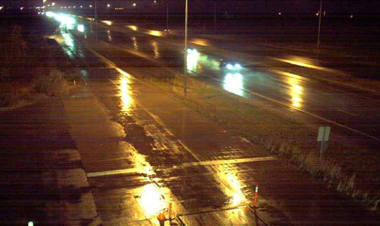 Rewind: Glenn Highway lights to remain on, gov says