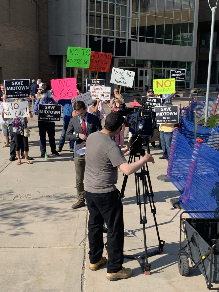 Mayor’s vagrant hotel purchase plan postponed