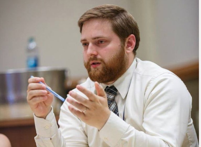 Surprise! Joe Miller endorses Kurka for House District 7