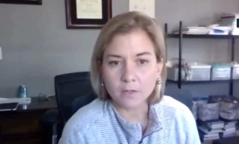 ‘Dirt doctor’ doubles down to try to heal campaign woes