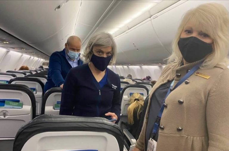 Sen. Reinbold mixes it up with Alaska Airlines over onboard mask policy