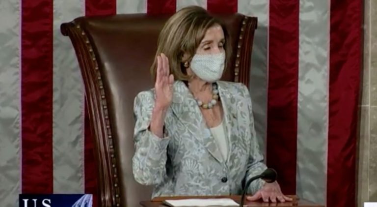 Rep. Don Young calls for bipartisan cooperation as he swears in Pelosi as Speaker