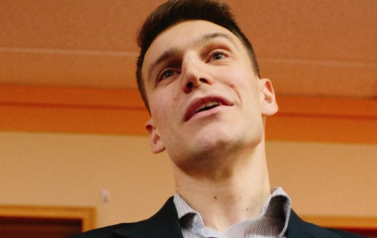 Dunbar, candidate for mayor, has friends in high places, like Democrats in Congress, National Guard