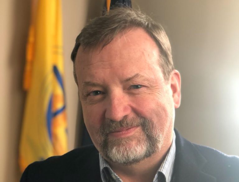 Bill Evans says he is the one mayoral candidate to appeal to most of Anchorage voters