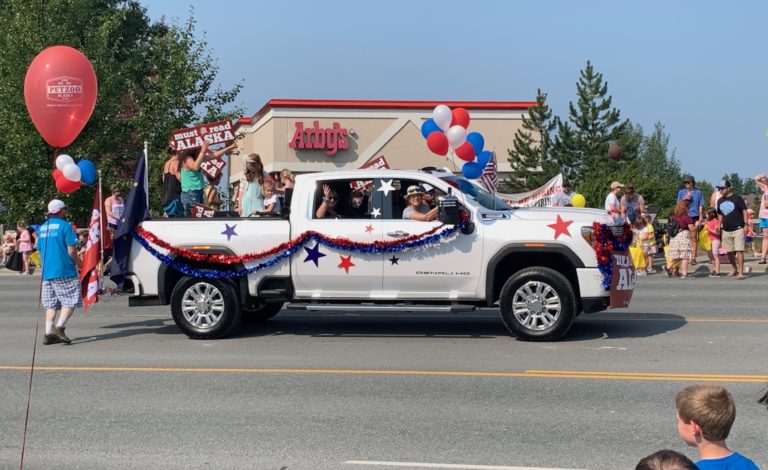 Bear Paw Festival makes parades great again
