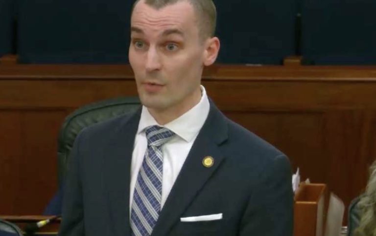 House passes new campaign contribution cap, but will Senate go along?
