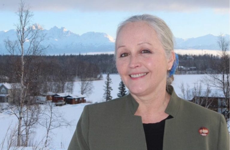 Edie Grunwald tapped for lieutenant governor for Charlie Pierce campaign at event in Kenai