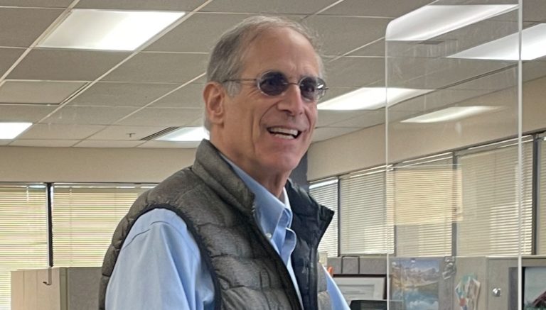 Jeff Lowenfels files for Congress