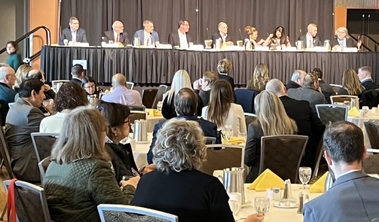 Notes from the trail IV: Dunleavy fundraiser, and observations from the forum in Anchorage