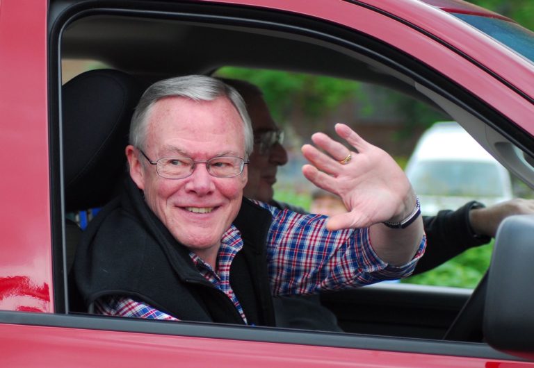 Passing: Dennis Egan, former Juneau mayor, senator