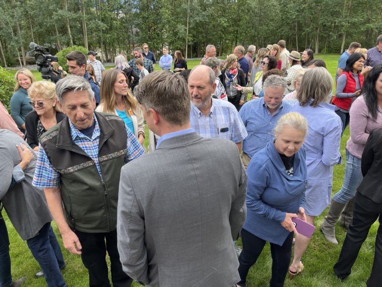 Jim and Faye Palin host big election eve bash for Begich in Wasilla