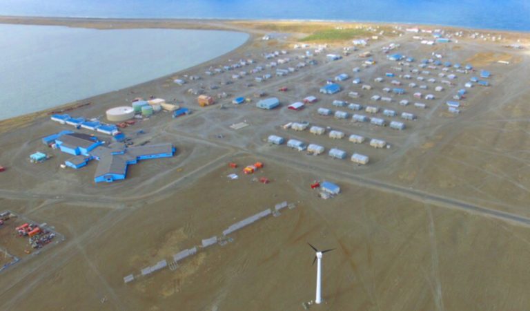 Breaking: Russian nationals land a boat on Alaska island