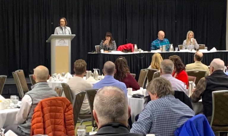 Notes from RDC-Alliance breakfast: Giessel, Bishop dig into how to reduce Permanent Fund dividend