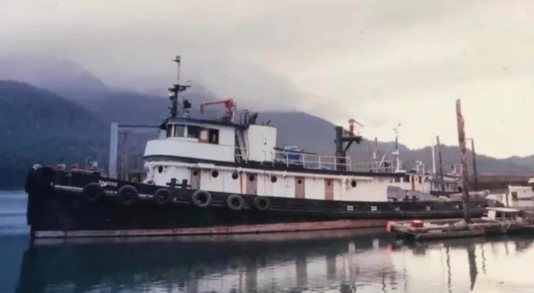 Historic tug from WWII Pearl Harbor days sinks in Juneau, but you can help raise it