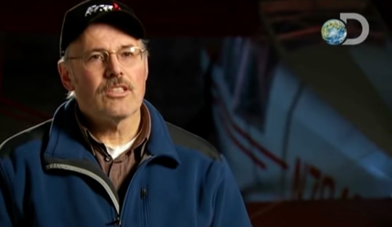 Jim Tweto, legendary Alaska bush pilot, and one other person dies in Cessna that crashed in Western Alaska