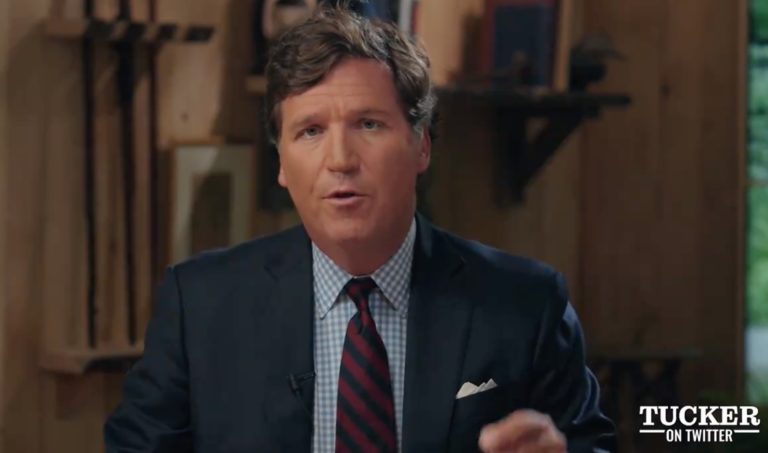 Video: Tucker Carlson relaunches on Twitter