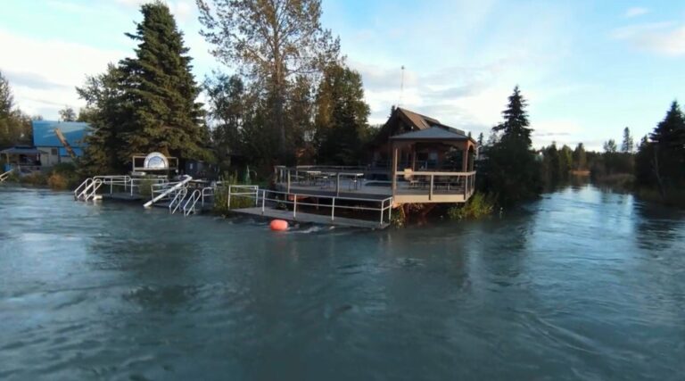 Too much of a good thing? Rising water in Kenai has mayor declaring a flood emergency