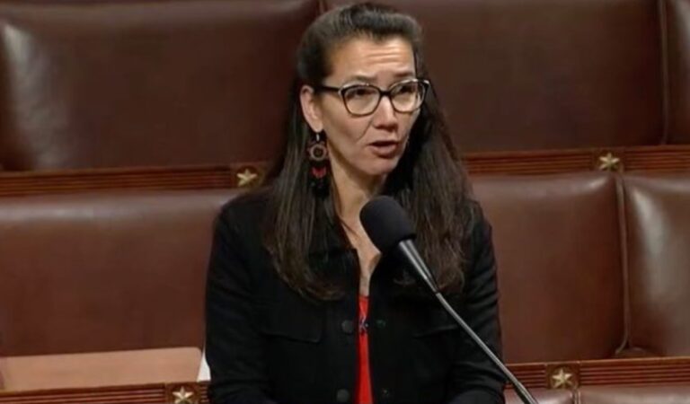 Peltola ordered back to work as Democrats must show up for roll call vote on House Speaker next week