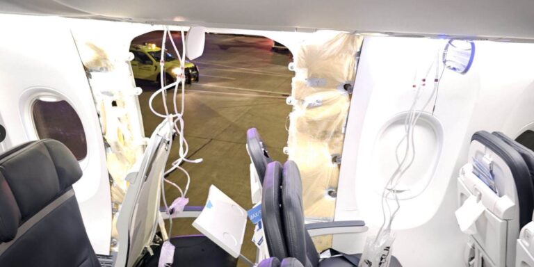 Report: Alaska Airlines technicians called for an inspection the day before door plug blew