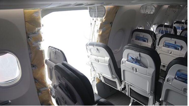 FAA expands door plug inspections to older 737s