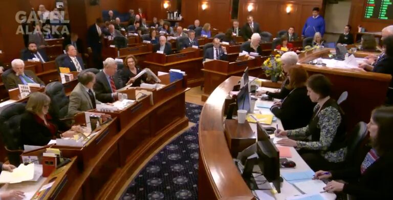 Drama in Legislature turns into yawner as veto override goes down late Thursday