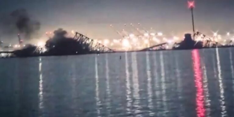 Prior to bridge collision, pilots sent out ‘mayday,’ which may have saved lives