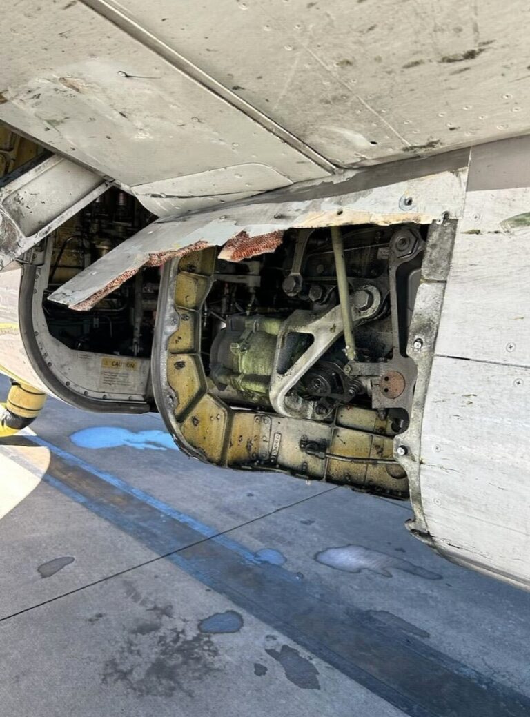 Panel torn from Boeing 737-800, flown by United Airlines from San Francisco to Medford, Ore.