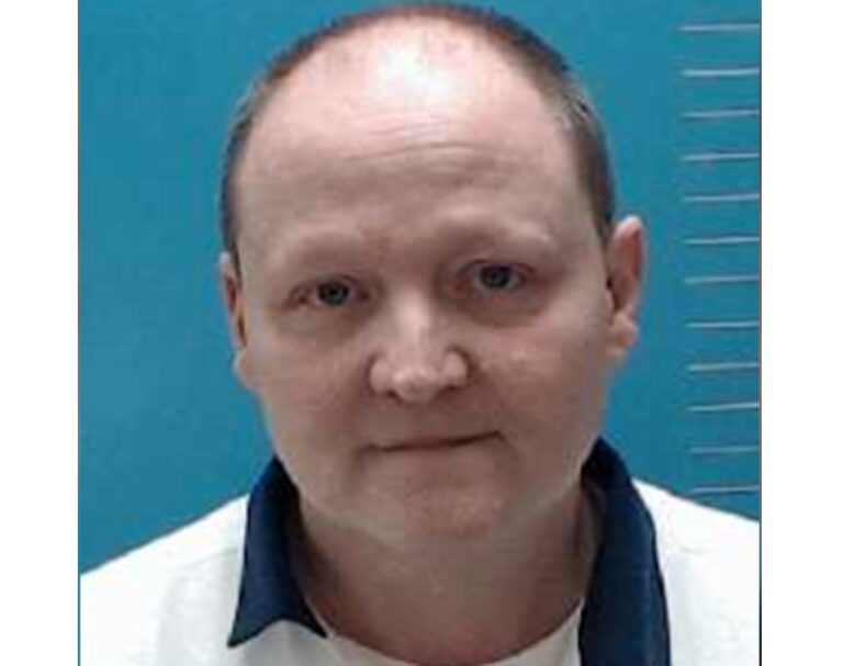 Man in Georgia prison indicted for constructing, mailing bomb to Alaska, D.C.