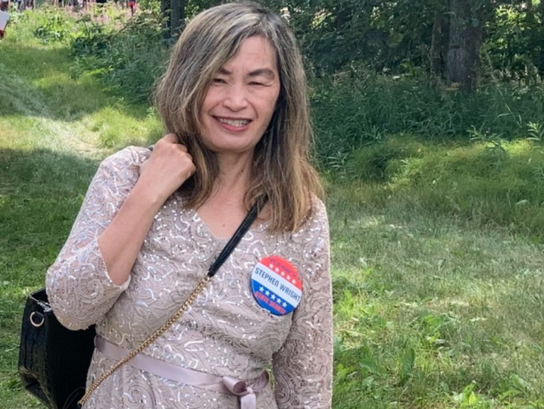 Couples that file together: Jessica Wright files to run for House; James Squyres and Pam Goode file