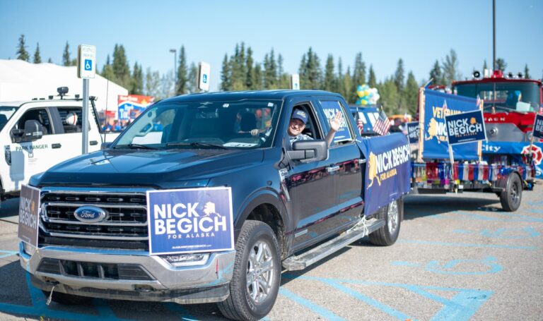 Golden Days Parade in Fairbanks: Which candidates showed up?