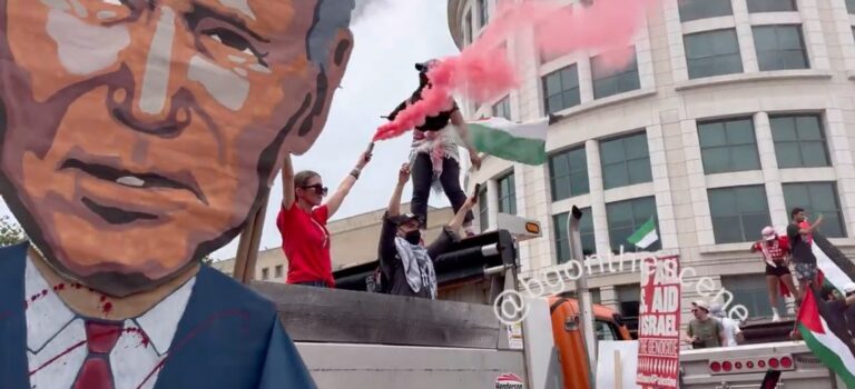 Video: While Netanyahu speaks to Congress, pro-Hamas violence takes place outside Capitol