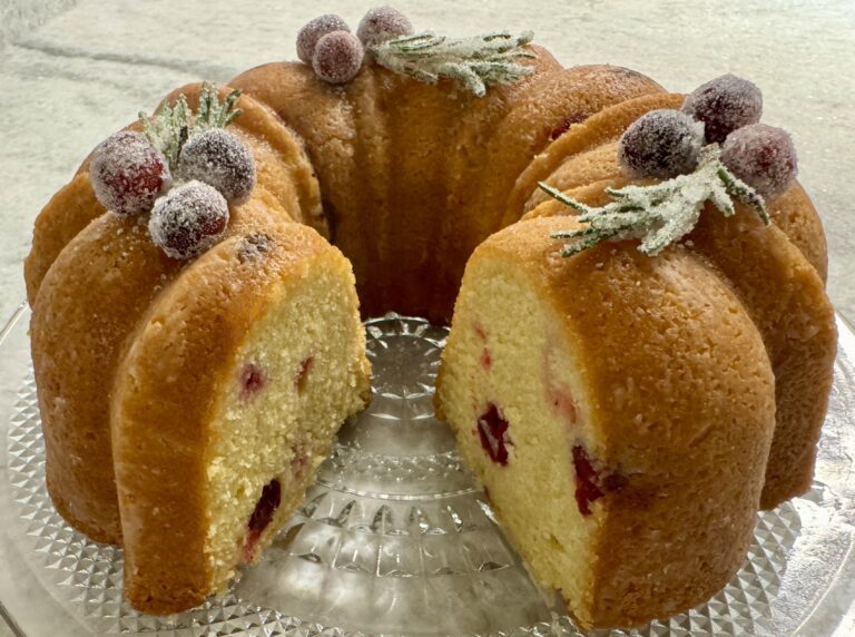 Foodies and foragers: Christmas Cranberry Orange Cake
