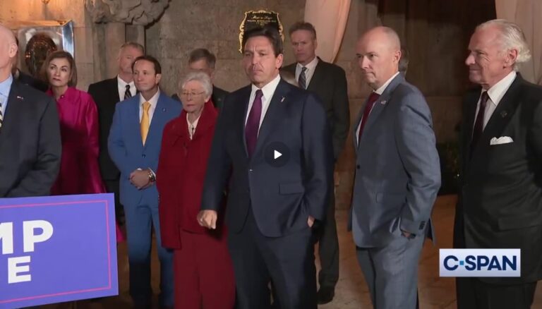 Dunleavy at Mar-a-Lago with Republican governors and Trump