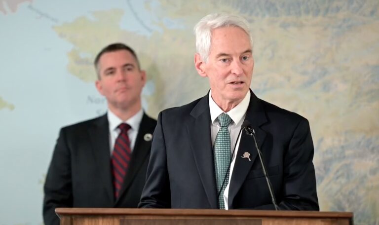 Agreement approved: AGDC board says OK to a deal with Glenfarne to build Alaska Gasline