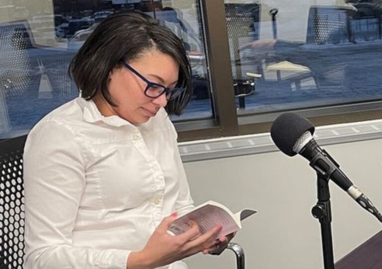 Senator Tobin uses official newsletter to link to partisan Democrat pleading on social media site