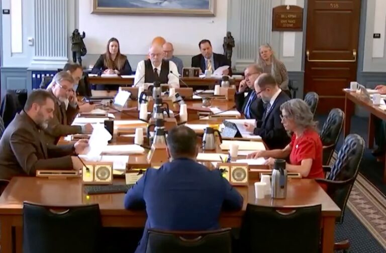 Senate Finance slashes accountability from education bill, leaves in $1,000 education boost