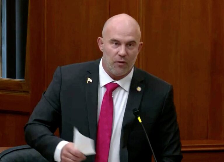 Video: Sen. Yundt body-slams governor on budget, saying ‘It shouldn’t even be legal’