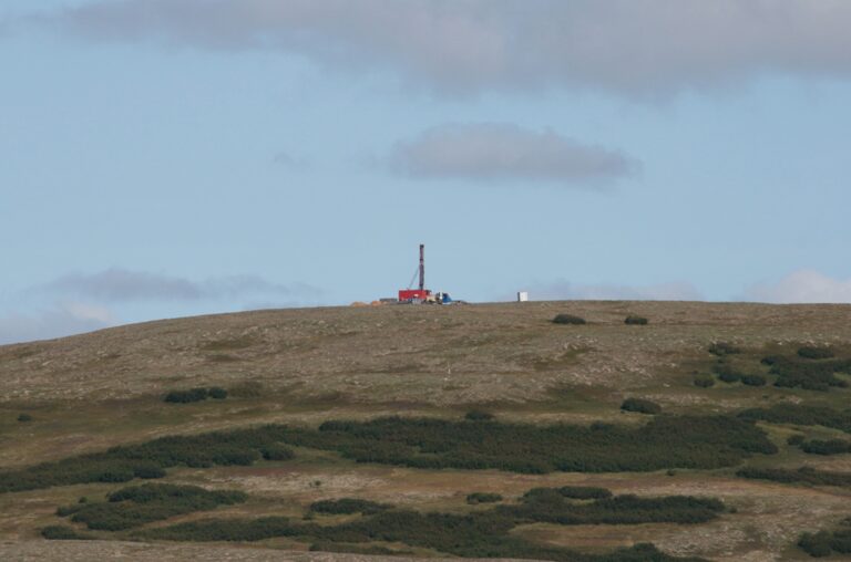 Sandy Szwarc: Pebble paradox, puzzling evidence and a sham permitting council, Part II