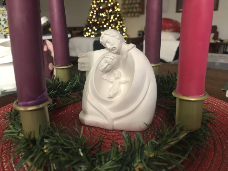 The Timeless Beauty of the Holy Family Illuminates Advent